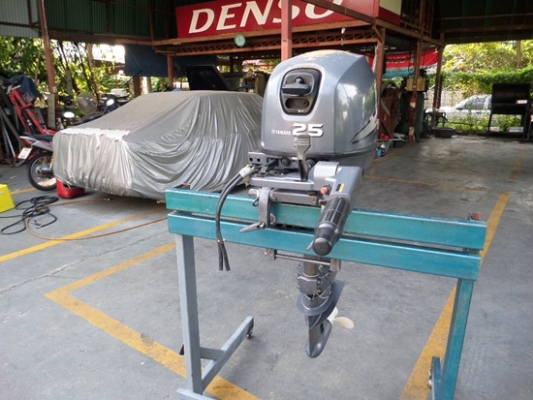 ขาย เครื่องเรือ YAMAHA 25 แรง 4 จังหวะ  สภาพพร้อมใช้ ราคา 58,000