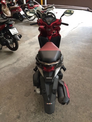 ขาย HONDA Click 125 i ปี 56 ล้อแม็ก i-dling stop สภาพดี เครื่องเดิมๆ เล่มพร้อมโอน ขาย HONDA Click 125 i ปี 56 ล้อแม็ก i-dling stop สภาพดี เครื่องเดิมๆ เล่มพร้อมโอน