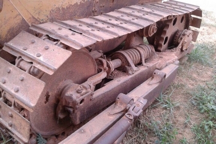 **255,000บ.ต่อรอง///แทร็กเตอร์CAT D4** ขาย BULLDOZER CATERPILLAR D4 แทร็กเตอร์ ตีนตะขาบ CAT D4 เครื่องเดิม ปั้มเดิม เกียร์ตัด เครื่องยนต์ CAT 4สูบ เครื่อง+ปั้ม ยังดี มีเยิ้ม มีซึมบ้าง ช่วงล่างเดิม สภาพ60\% แทร็ก โซ่ เฟือง สภาพโอเค ดันหน้าไม่ผุ บอดี้เดิม สี **255,000บ.ต่อรอง///แทร็กเตอร์CAT D4** ขาย BULLDOZER CATERPILLAR D4 แทร็กเตอร์ ตีนตะขาบ CAT D4 เครื่องเดิม ปั้มเดิม เกียร์ตัด เครื่องยนต์ CAT 4สูบ เครื่อง+ปั้ม ยังดี มีเยิ้ม มีซึมบ้าง ช่วงล่างเดิม สภาพ60\% แทร็ก โซ่ เฟือง สภาพโอเค ดันหน้าไม่ผุ บอดี้เดิม สี