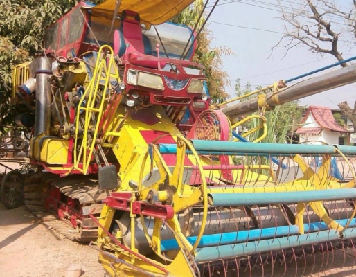 ***ขายแล้วครับขอบคุณ Truck2hand ขาย แพ็คคู่ "หนุ่มไวไฟพร้อม เทเลอร์ISUZU-175" รถเกี่ยวข้าวแบบอุ้ม เกษตรพัฒนา "ไอ้หนุ่มไวไฟ" เครื่องยนต์ ISUZU 6HH1-210HP อุ้ม2.5ตัน ปั้มไดกิ้น22 ตัวเดิน10HT เครื่องดี แรงดี ปั้มดี แรง ช่