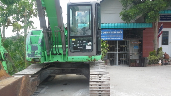 ขายรถแบคโฮ  KOBELCO  SK 130 UR รถเก่านอก ยังไม่เคยใช้งานในไทย  เครื่องดี ปั้มแรง  ไฟฟ้าครบ  แทรคสวยเต็ม  มีเอกสารแจ้งจำหน่วยพร้อม ทำเล่มได้ค่ะ ราคาถูกมากค่ะ
