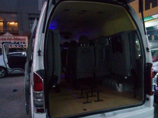 ขายรถตู้ TOYOTA commuter d4d 2007 ราคา 569,000 บาท  โทร0922726669 ตันหยงค่ะ