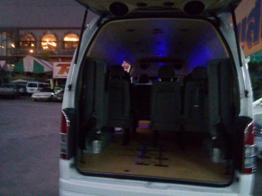 ขายรถตู้ TOYOTA commuter d4d 2007 ราคา 569,000 บาท  โทร0922726669 ตันหยงค่ะ