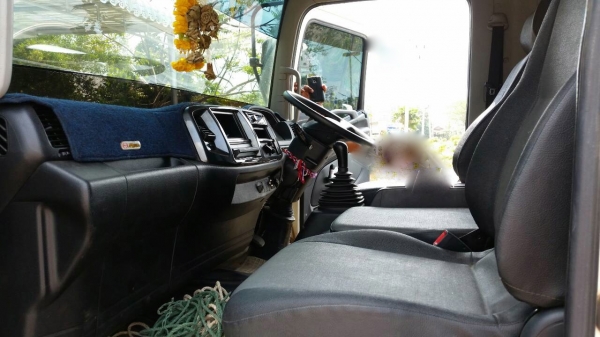 รถฮีโน่ 6 ล้อดั้ม FC9J 150 แรงม้า. ปี 55 ( รถวิ่ง 5x,xxx กว่า กม. ) สนใจติดต่อ 081 - 6079515 รถฮีโน่ 6 ล้อดั้ม FC9J 150 แรงม้า. ปี 55 ( รถวิ่ง 5x,xxx กว่า กม. ) สนใจติดต่อ 081 - 6079515