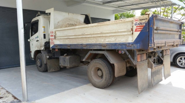 รถฮีโน่ 6 ล้อดั้ม FC9J 150 แรงม้า. ปี 55 ( รถวิ่ง 5x,xxx กว่า กม. ) สนใจติดต่อ 081 - 6079515 รถฮีโน่ 6 ล้อดั้ม FC9J 150 แรงม้า. ปี 55 ( รถวิ่ง 5x,xxx กว่า กม. ) สนใจติดต่อ 081 - 6079515