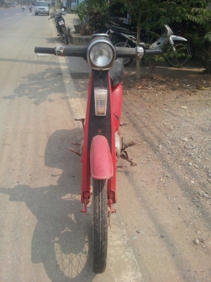 ขาย F50  ไม่มีทะเบียนราคา 1900