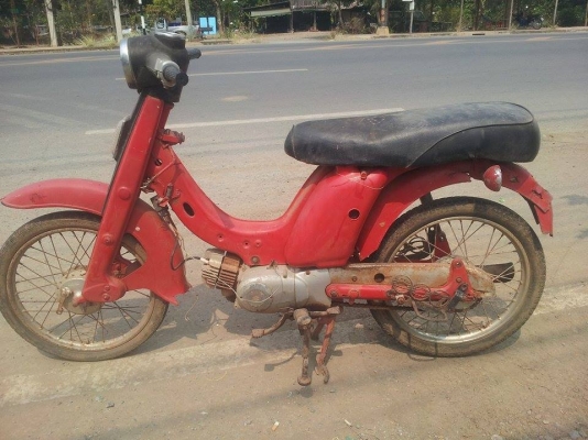 ขาย F50  ไม่มีทะเบียนราคา 1900