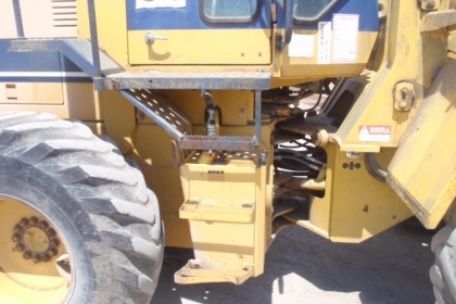 WA100-1-32935 รถตักล้อยาง รถจอดที่CSนวนคร แล้วครับ