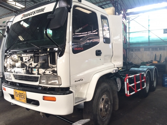 ขายหัวลากรถบรรทุก 10 ล้อ  ISUZU  3 เพลา 320 แรงม้า