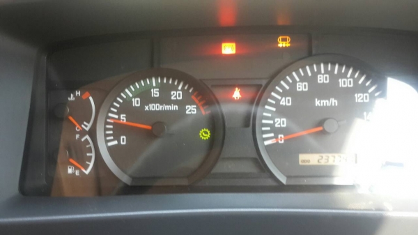 รถอีซูซุ 10 ล้อ หัวลาก GXZ  360 แรงม้า. ปี 55  ( รถวิ่ง 2xx,xxx กม. )   สนใจติดต่อ  081 - 6079515