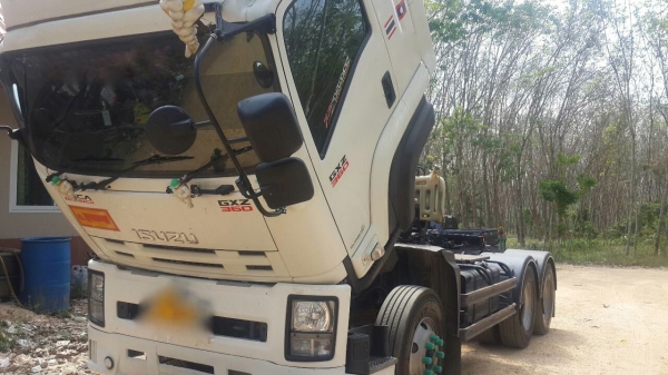 รถอีซูซุ 10 ล้อ หัวลาก GXZ  360 แรงม้า. ปี 55  ( รถวิ่ง 2xx,xxx กม. )   สนใจติดต่อ  081 - 6079515