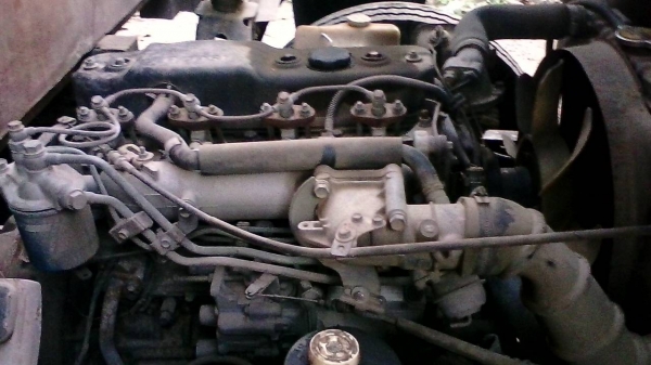 รถอีซูซุ 6 ล้อ รั้ว ( ไม่ดั้ม )  NPR59L  -  115 แรงม้า. ปี 36 สนใจติดต่อ  081 - 6079515