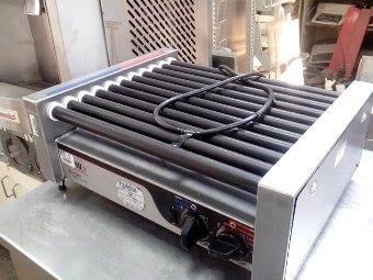 ขายเตากลิ้งไส้กรอกมือสอง ของเซเว่น สภาพพร้อมใช้