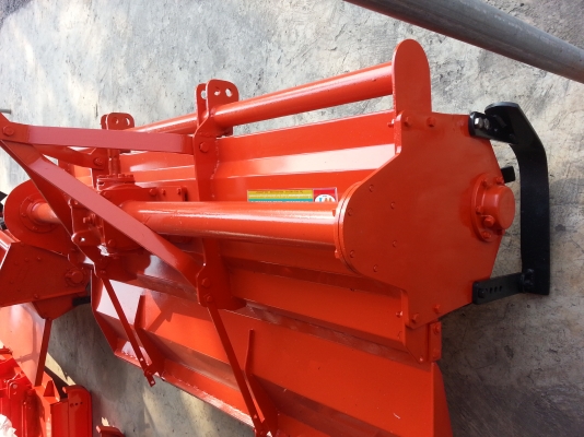 โรตารี่ช้าง ขนาด 1.80 เมตร..ใบเต็ม สภาพดีพร้อมใช้งาน