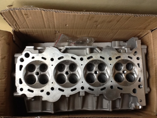 ขายฝาสูบเครื่อง2tr(รถตู้และวีโก้เครื่อง2700)ตัวติดก๊าซ