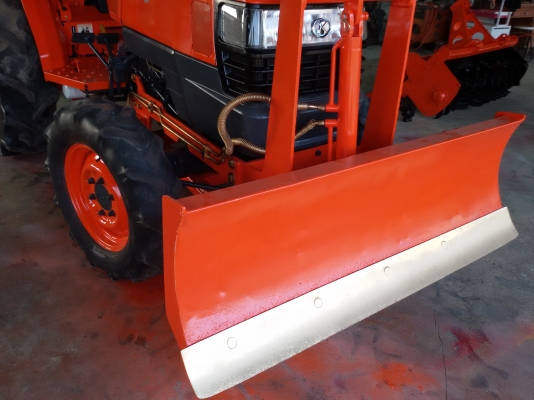 ปัญญาแทรคเตอร์..จัดมาให้ครับ ด่วน!!!คูโบต้า L3408 ใบมีดพร้อมโรตาลี่ จัดส่ง อ.แม่วงค์ จ.นครสวรรค์