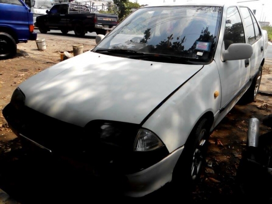 ขาย Suzuki Swift เครื่อง 1300 cc. ถูกๆครับ