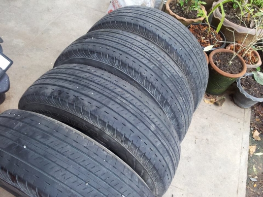 ขายยาง Bridgestone Duravis 215/ 70 /15 ปี 12 ขายยาง Bridgestone Duravis 215/ 70 /15 ปี 12