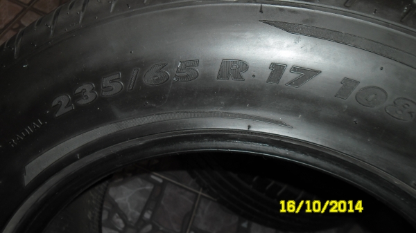 ขายยางอะไหล่ 235-65-r17 ใหม่ๆ 590 บาท