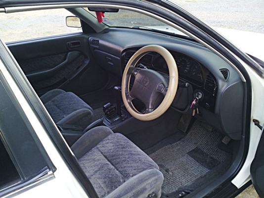 ขายสดท้ายหงส์ ปี 97บอดี่สวย เครื่องนิ่งๆ หัวฉีด ติดLPG สีสวยช่วงล่างแน่นๆ