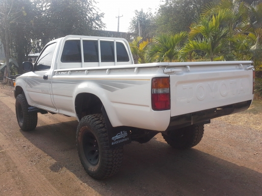 ขาย LN 106 เครื่อง1KZครับ ขาย LN 106 เครื่อง1KZครับ