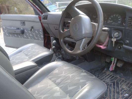 รถกระบะโตโยต้า โฟวิน 4X 4 รุ่น ประกอบนอก ปี96 พร้อมลุย เล่มพร้อม.. รถกระบะโตโยต้า โฟวิน 4X 4 รุ่น ประกอบนอก ปี96 พร้อมลุย เล่มพร้อม..