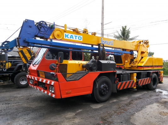 ขายรถเครน KATO สภาพดีครับ