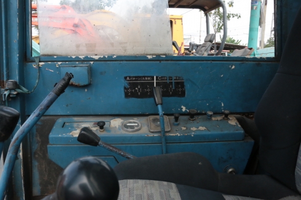 รถขุดเก่าไทย KUBOTA 20 UP บูมยาวหัวเก๋ง