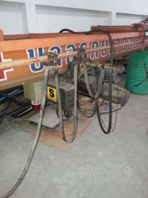 ขายเครนในโรงงานขนาด1ตันกว้าง9เมตรเดินยาว20เมตรราคา 120,000 บาท