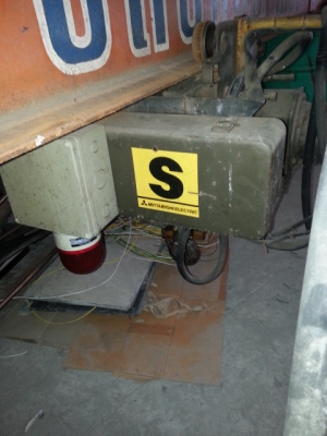 ขายเครนในโรงงานขนาด1ตันกว้าง9เมตรเดินยาว20เมตรราคา 120,000 บาท