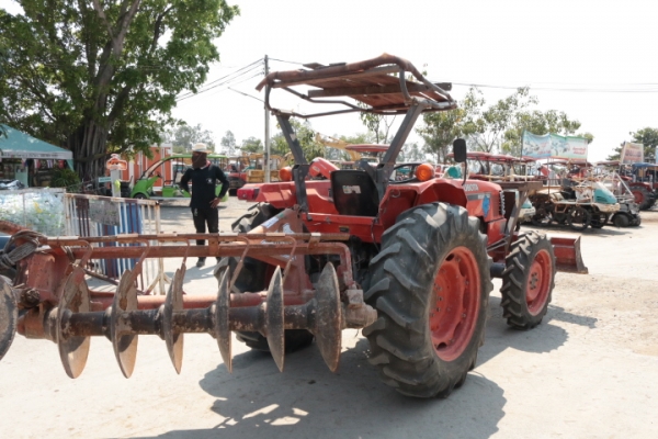 60,000 KUBOTA MAX M5000 663 ชั่วโมง