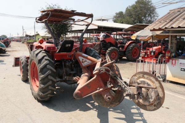 60,000 KUBOTA MAX M5000 663 ชั่วโมง