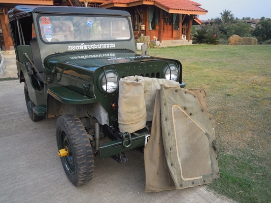 ขายรถ JEEP WILLYS ราคาเป็นกันเอง