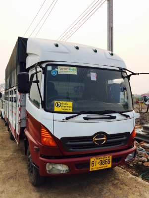 ขายรถบรรทุกหกล้อ Hino mega ราคาถูก