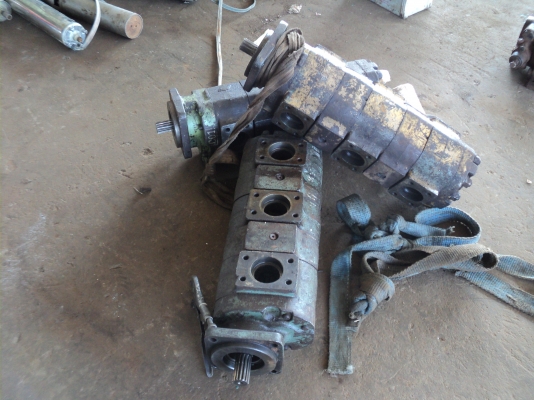 ปั้ม3ตอนของเครน20ตันขายถูก