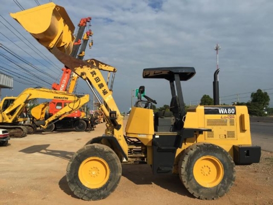 ขายรถตักล้อยาง KOMATSU WA80-3 สภาพสวยพร้อมใช้ นำเข้าจากญี่ปุ่น มีVDOการทำงานให้ชมครับ ขายรถตักล้อยาง KOMATSU WA80-3 สภาพสวยพร้อมใช้ นำเข้าจากญี่ปุ่น มีVDOการทำงานให้ชมครับ