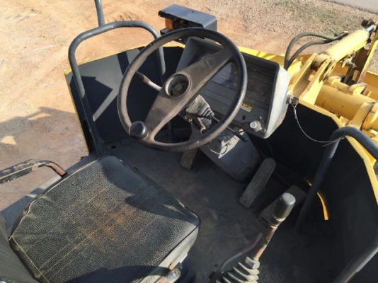 ขายรถตักล้อยาง KOMATSU WA80-3 สภาพสวยพร้อมใช้ นำเข้าจากญี่ปุ่น มีVDOการทำงานให้ชมครับ ขายรถตักล้อยาง KOMATSU WA80-3 สภาพสวยพร้อมใช้ นำเข้าจากญี่ปุ่น มีVDOการทำงานให้ชมครับ