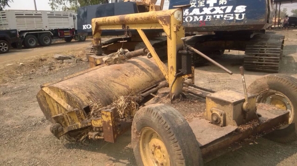 ขายด่วนรถไม้กวาดสภาพพร้อมใช้งานคับ