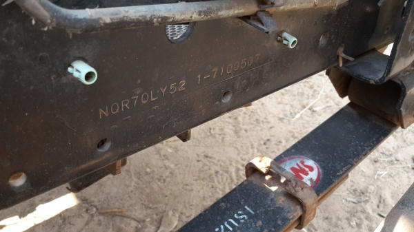 ขายNQR ยาว 4.3 เมตร Fหน้า-หลัง  ปี47