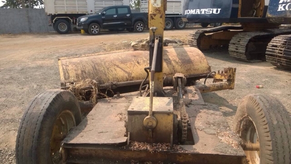 ขายด่วนรถไม้กวาดสภาพพร้อมใช้งานคับ ขายด่วนรถไม้กวาดสภาพพร้อมใช้งานคับ