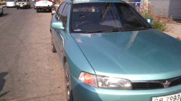 รถเก๋ง ท้ายเบนซ์