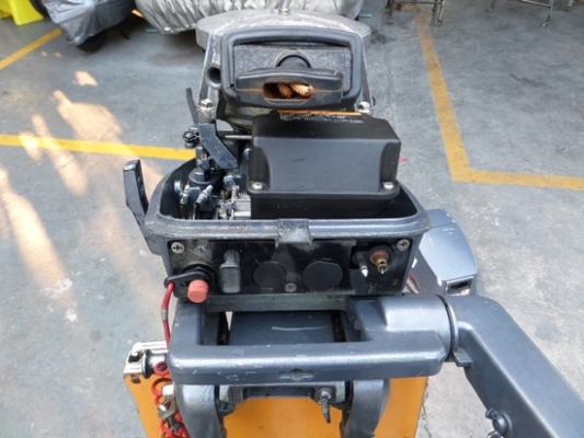 เครื่องเรือYAMAHA 8 แรง 2 จังหวะ สภาพสวยพร้อมใช้