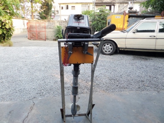 เครื่องเรือYAMAHA 8 แรง 2 จังหวะ สภาพสวยพร้อมใช้