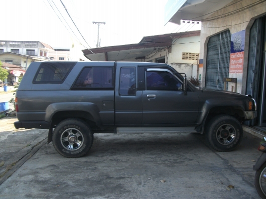 ขาย Toyota Surf YN 61 4x4 แท้ ขาย Toyota Surf YN 61 4x4 แท้