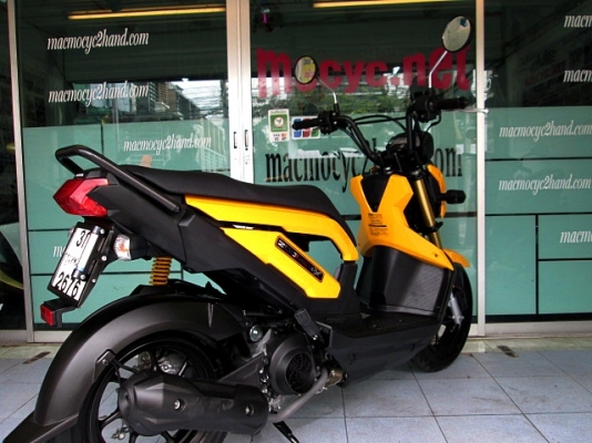 ZOOMER สีเหลืองดำ สีรุ่นใหม่ รถเดือน กันยายน ปี 2557 ไมล์ 5 พันโล ของแถม 2 รายการ 42900 ZOOMER สีเหลืองดำ สีรุ่นใหม่ รถเดือน กันยายน ปี 2557 ไมล์ 5 พันโล ของแถม 2 รายการ 42900