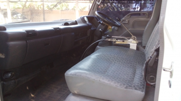 ขาย 6 ล้อดั้ม ISUZU NPR 135 แรง EURO-2 ปี52