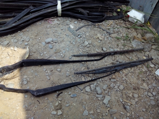 ก้านปัดน้ำฝน ซีวิค 1คู่ ราคา200บาท