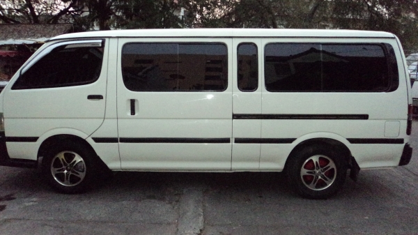 หลังคาเตี้ยช่วงยาว หลังคาเตี้ยช่วงยาว