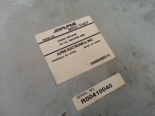 แอมป์ 2 แชแนล Alpine MRV-T407 จากญี่ปุ่น