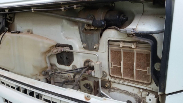 รถอีซูซุ 6 ล้อดั้ม FRR  210 แรงม้า.  ( รถวิ่ง 14x,xxx กว่า กม. )    สนใจติดต่อ  081 - 6079515